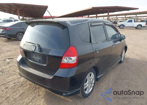 2008 Honda Fit Sport z USA, uszkodzony, nr VIN JHMGD386X8S044051